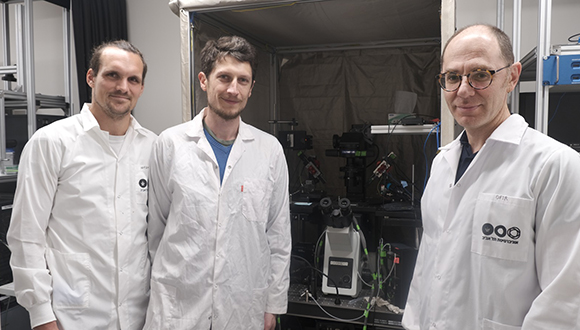 צוות המחקר (מימין לשמאל): ד"ר מארק שיין־אידלסון, נמרוד לברשטיין ומילאן בקר